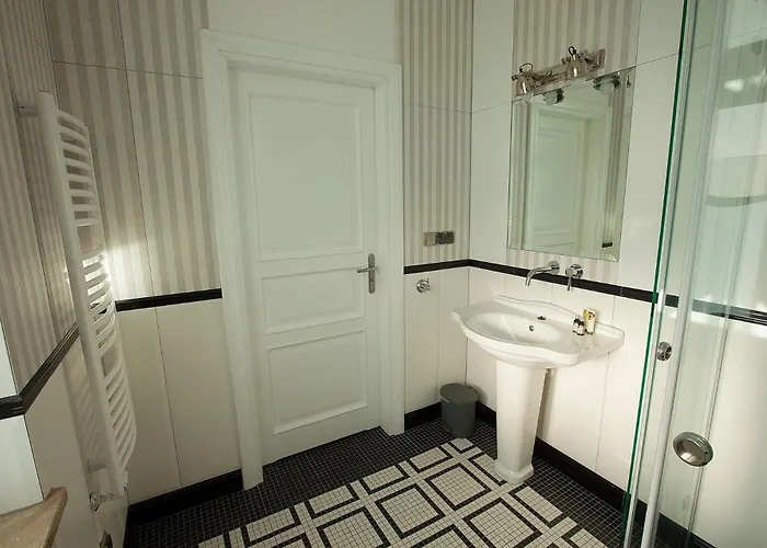 Comfort Art By Grand Sopot