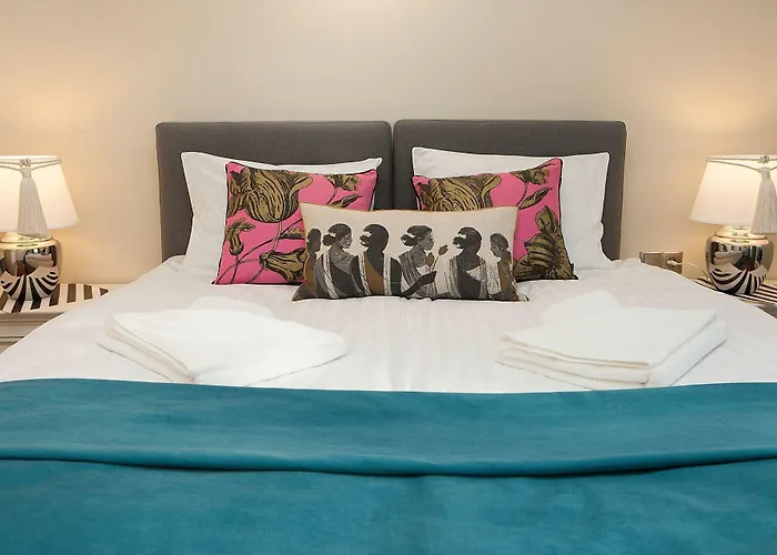 Comfort Art By Grand